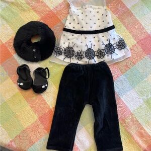 American Girl black and white outfit. Excellent Condition.
